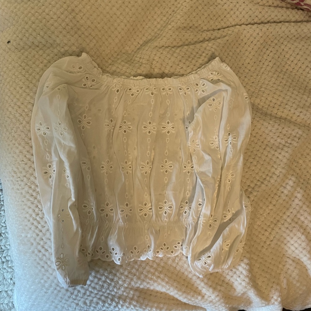 H&M Embroidered White Long Sleeve Top